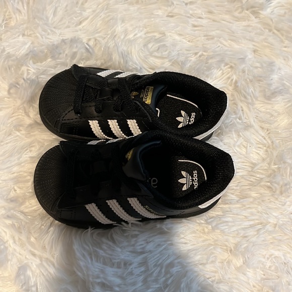 adidas shell toe kids